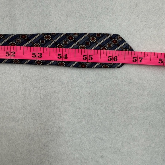 Yves Saint Laurent 100% Silk Neck Tie Mens Blue Maroon - Picture 5 of 6